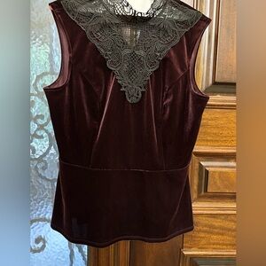 LeChateau Velour sleeveless Peplum top US L🌸